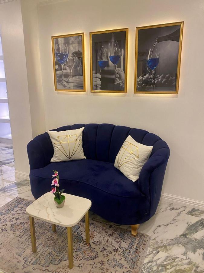 Makati Isabela Luxury Appartement Manilla Buitenkant foto