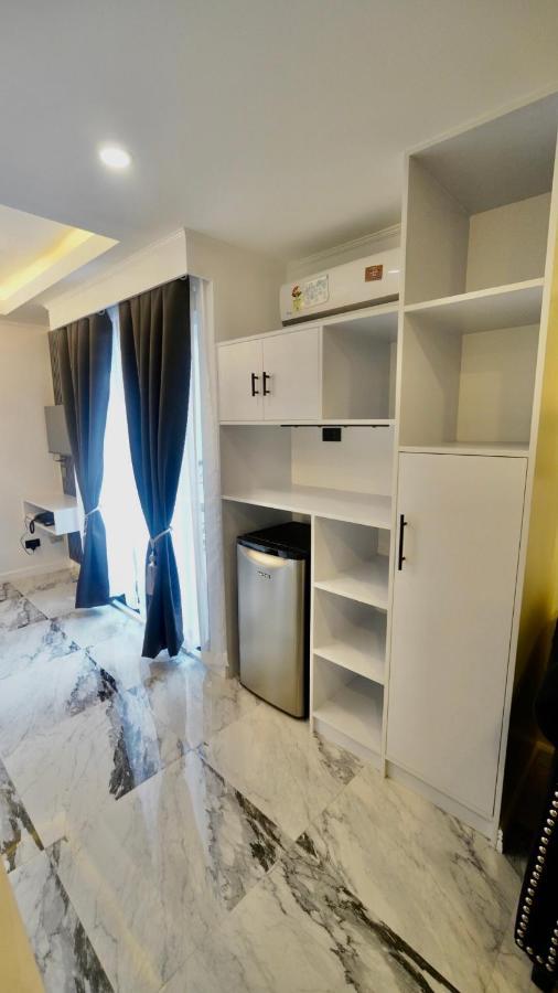 Makati Isabela Luxury Appartement Manilla Buitenkant foto