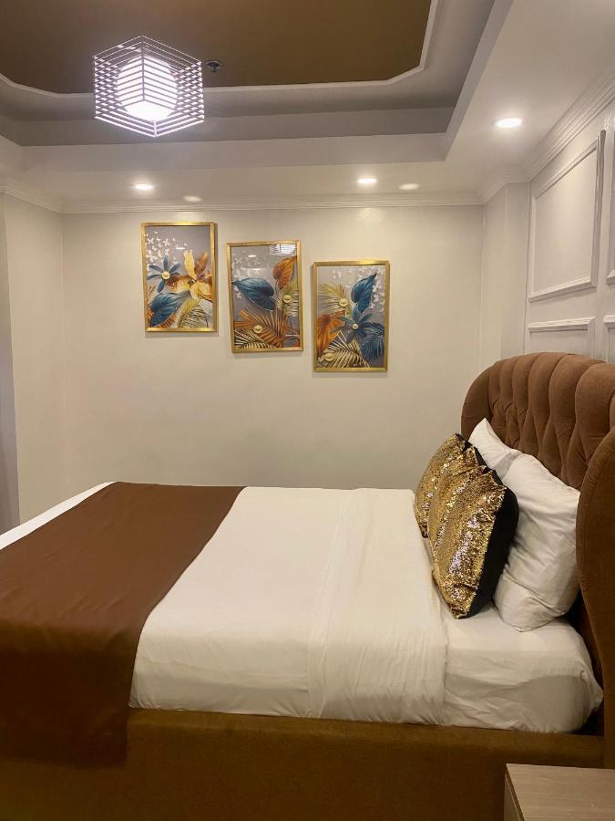 Makati Isabela Luxury Appartement Manilla Buitenkant foto